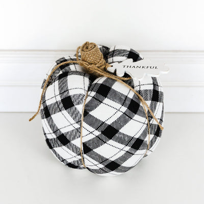 Puffy Pumpkins - black and white
